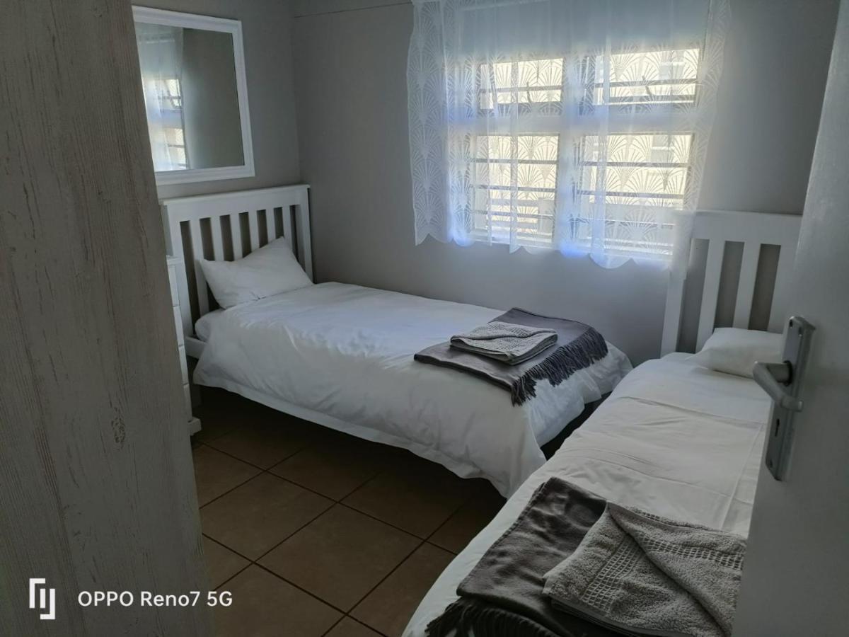 Diaz De Valle 35 Mosselbaai Buitenkant foto